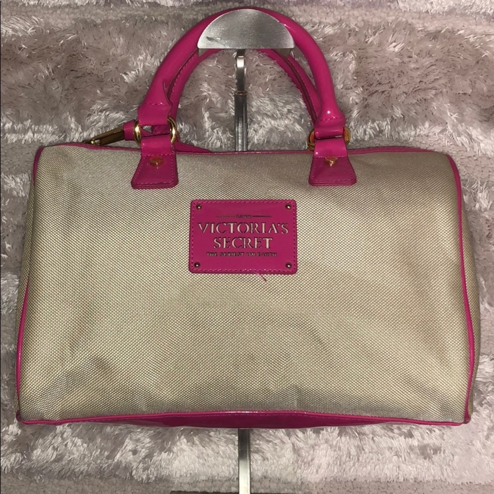 Victoria’s Secret speedy/Boston style handbag